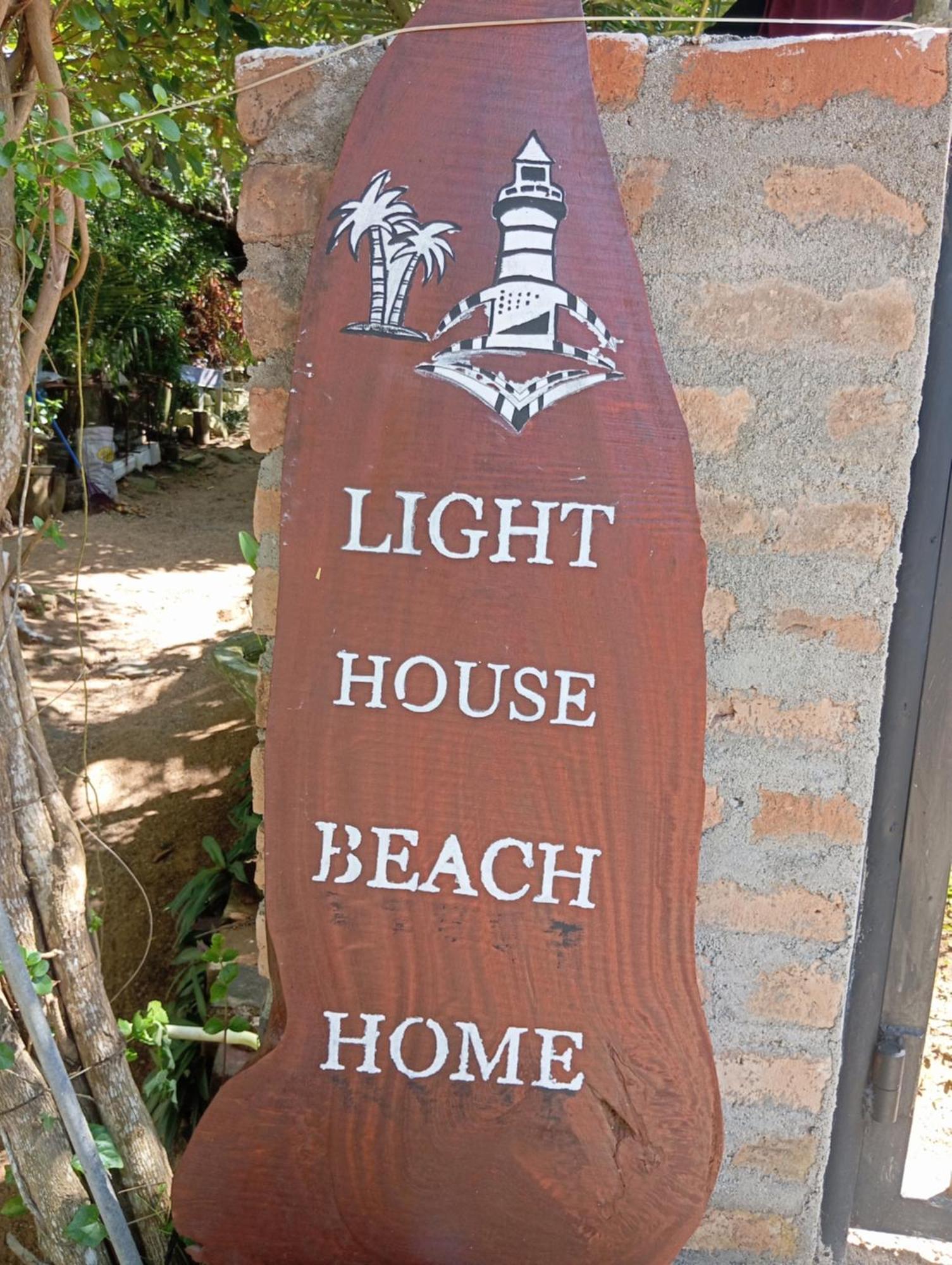 Light House Beach Home Matara Eksteriør billede